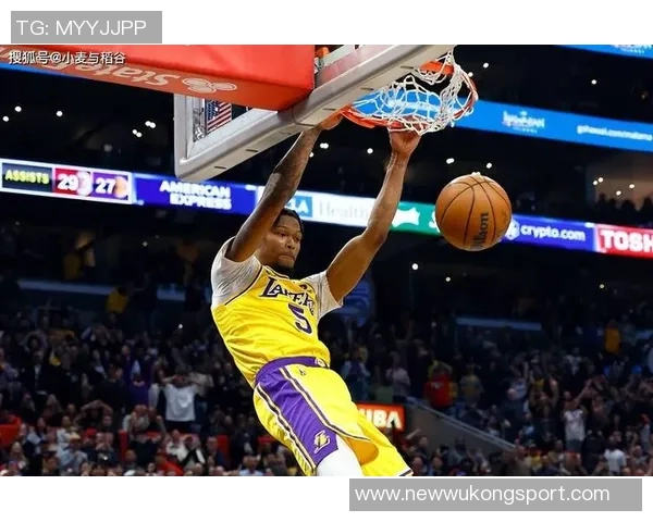 湖人本赛季投篮命中率高居联盟首位三分球表现却垫底令人担忧